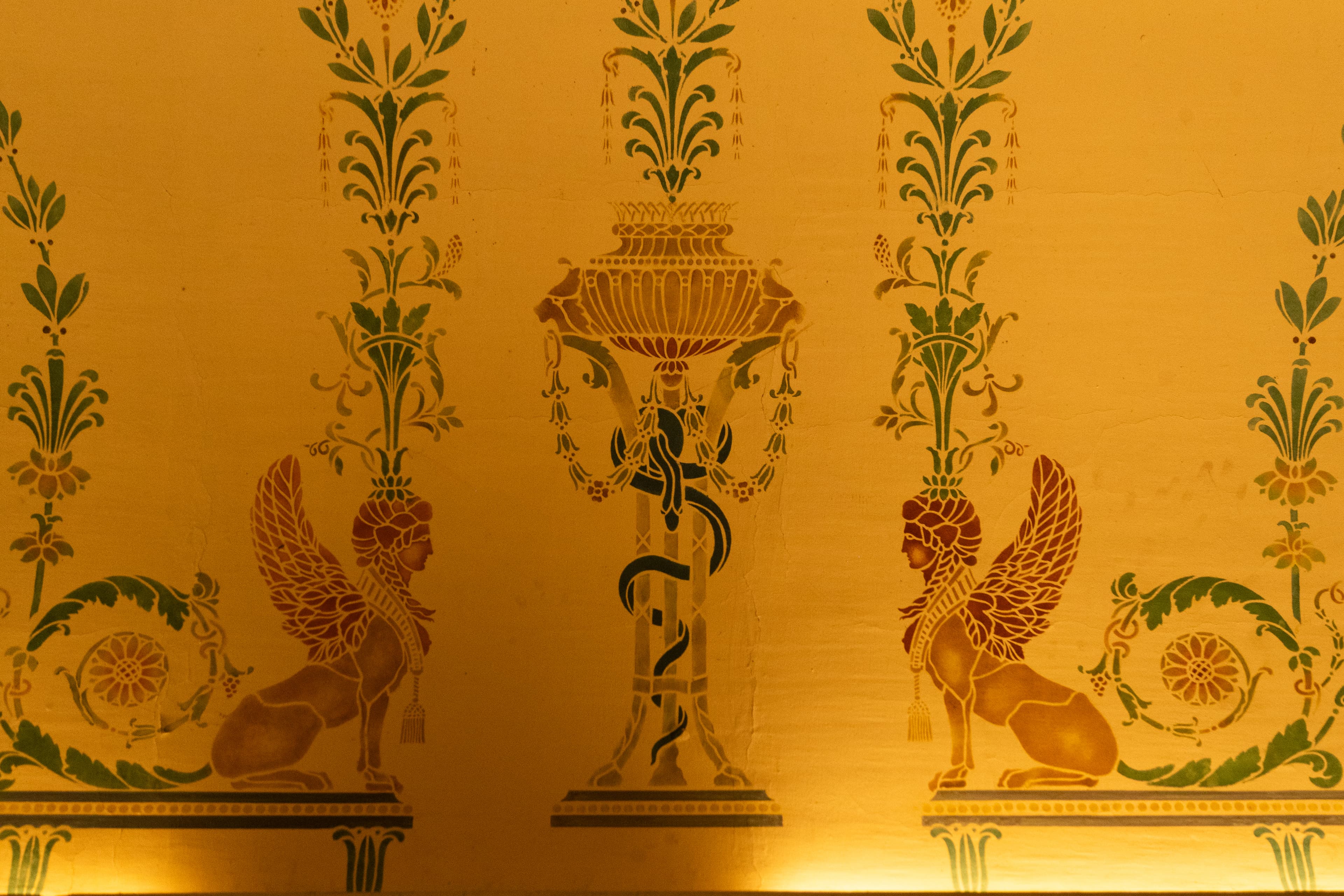 Royal Symbols of Wisdom
