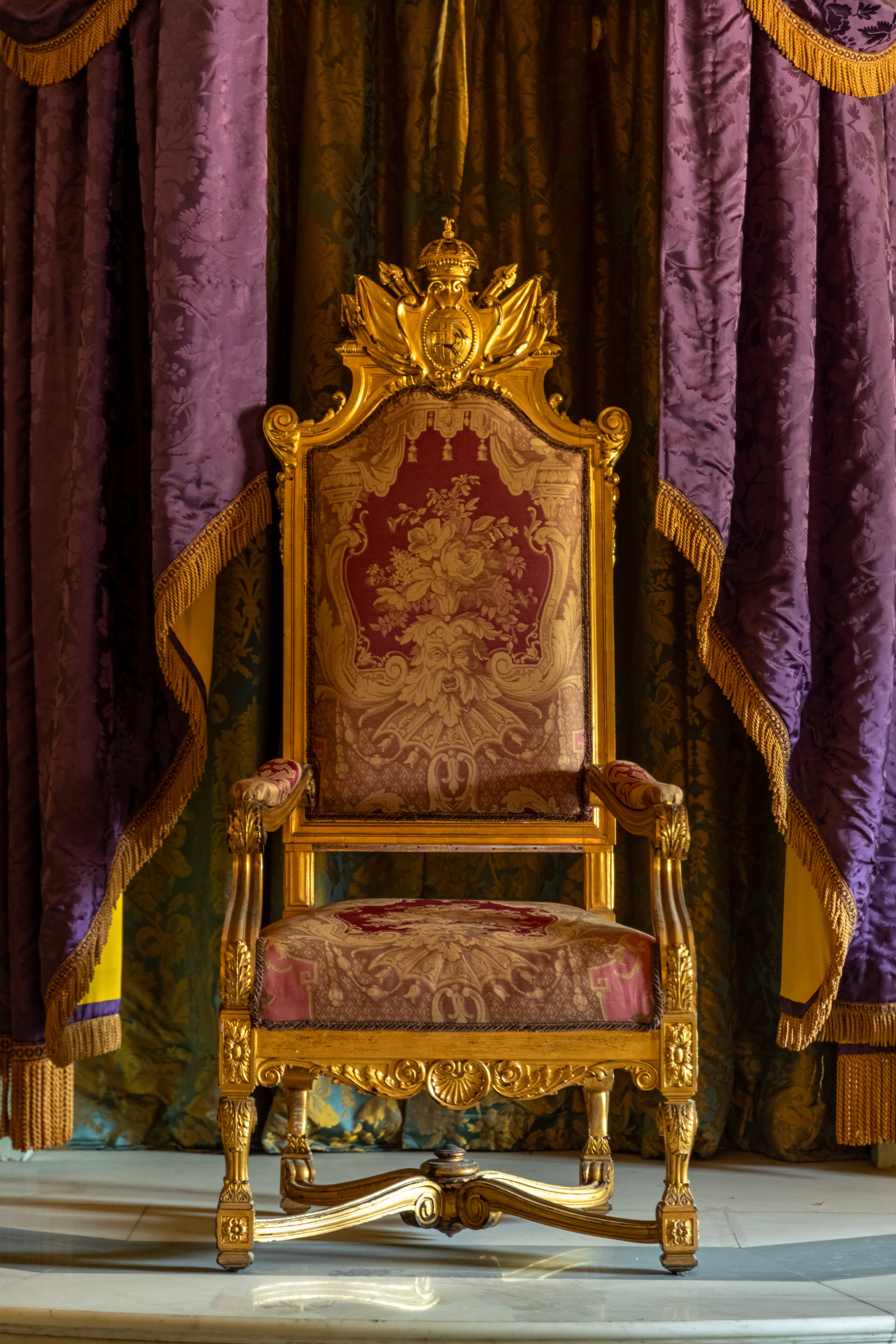 Throne of the Maharaja