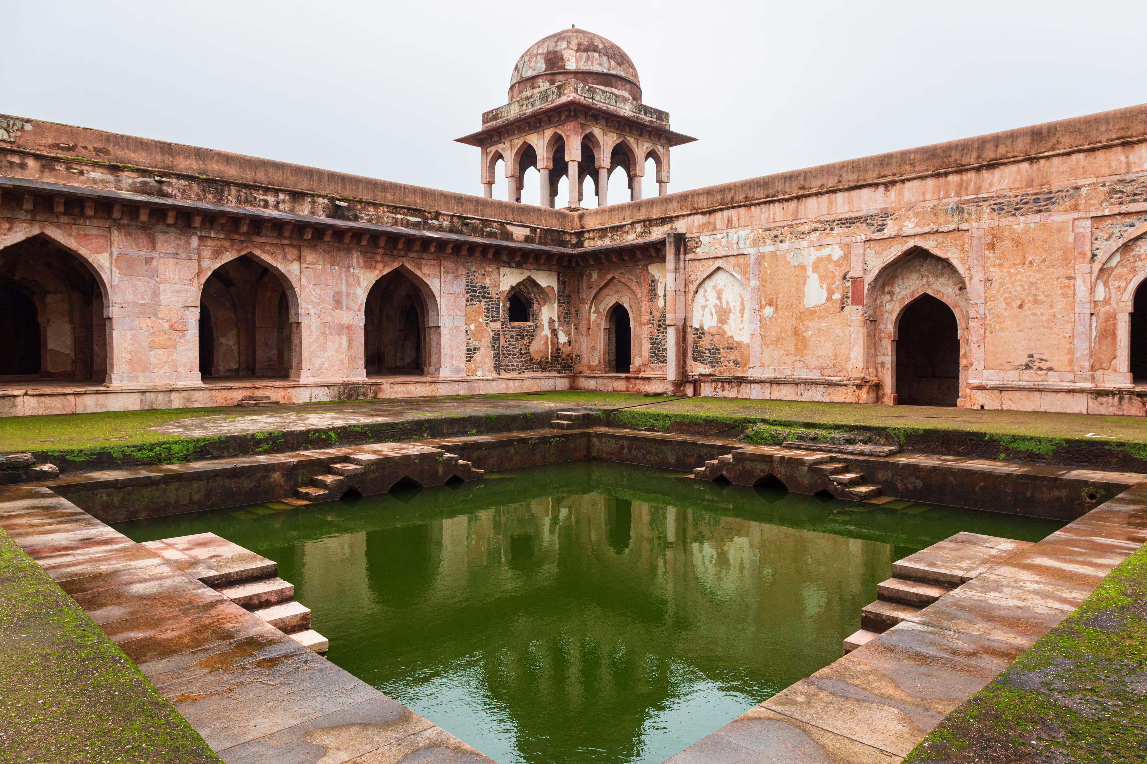Reflected Grace of Mandu