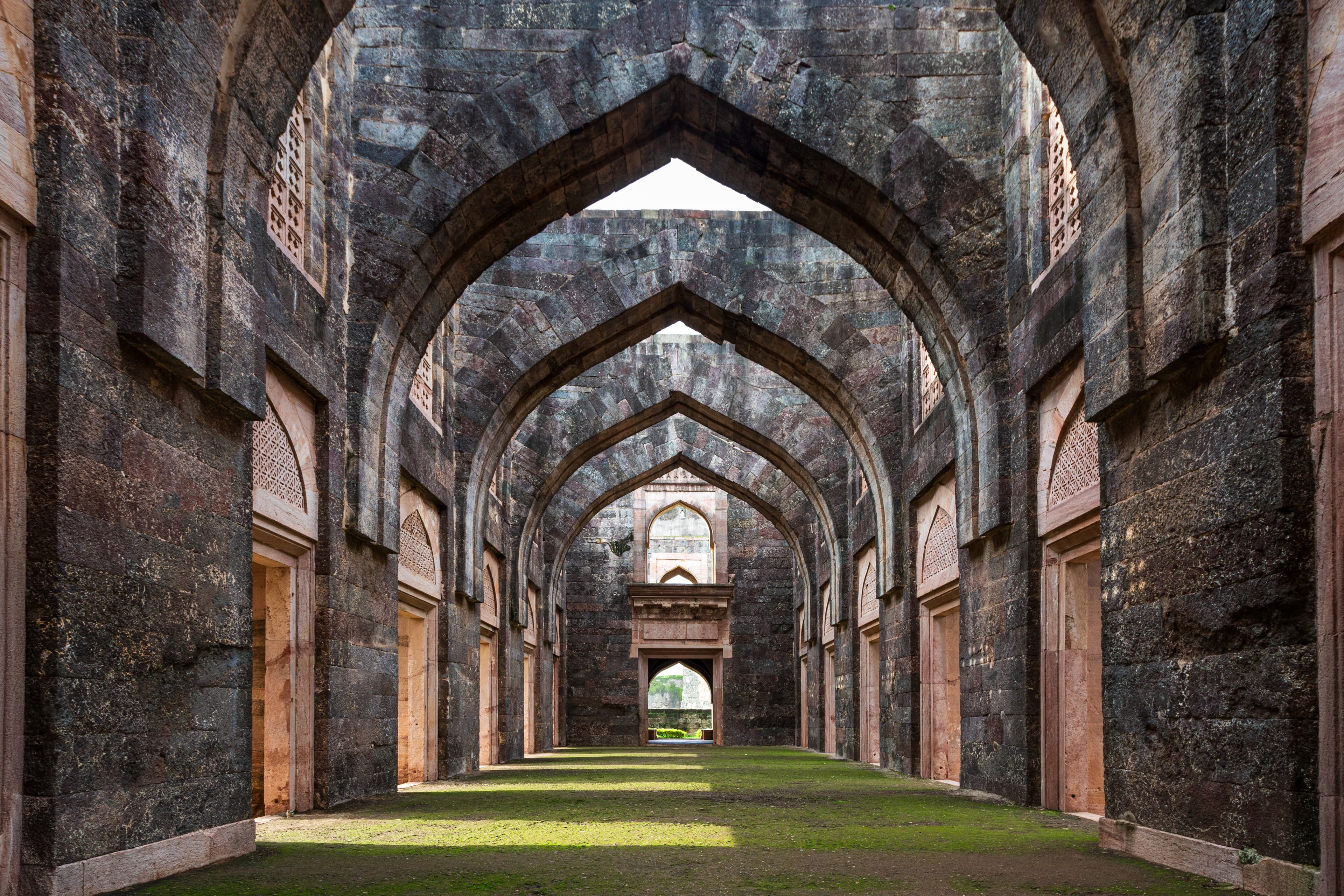 Arches in Rhythm