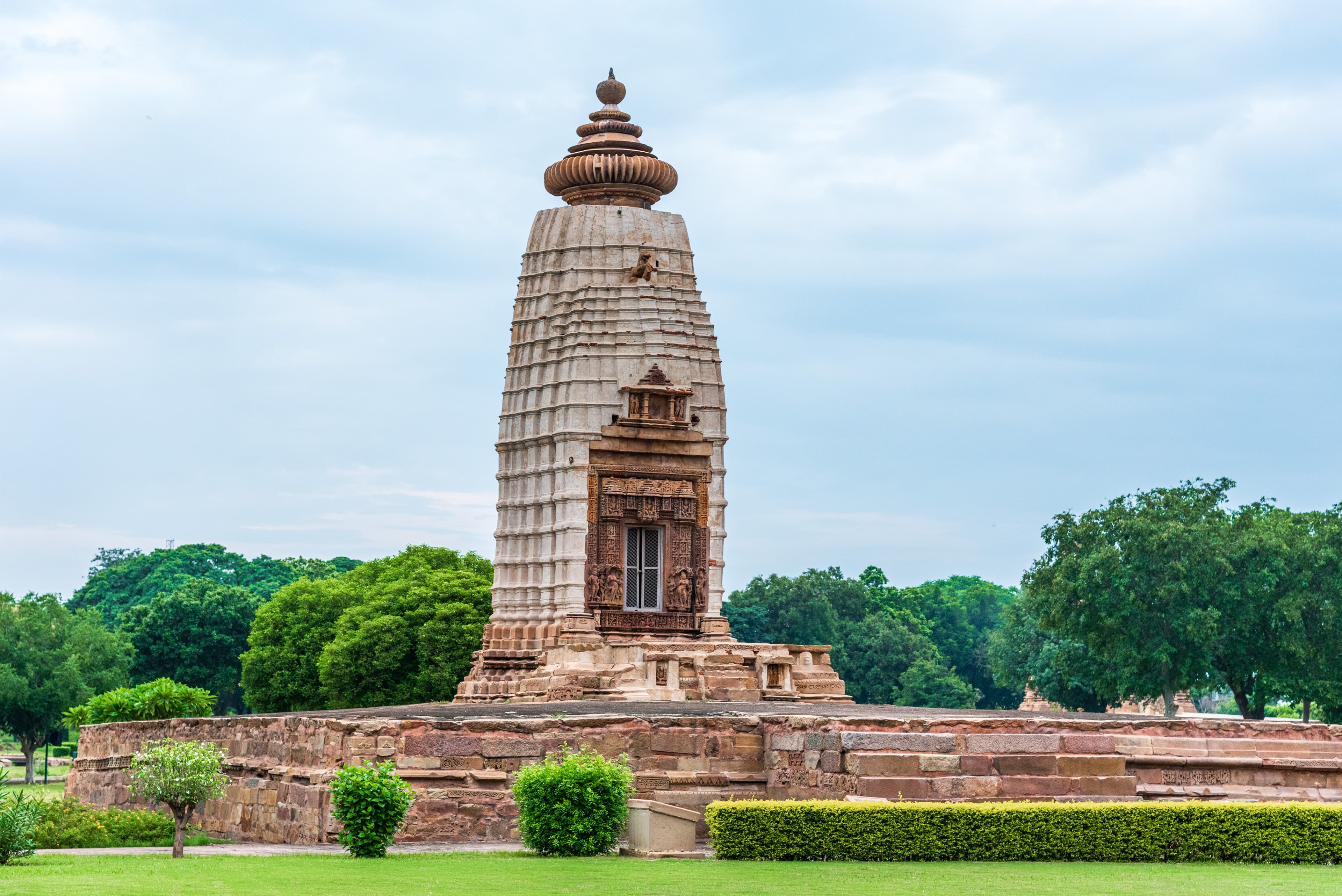 An Ode to Timeless Temple Artistry