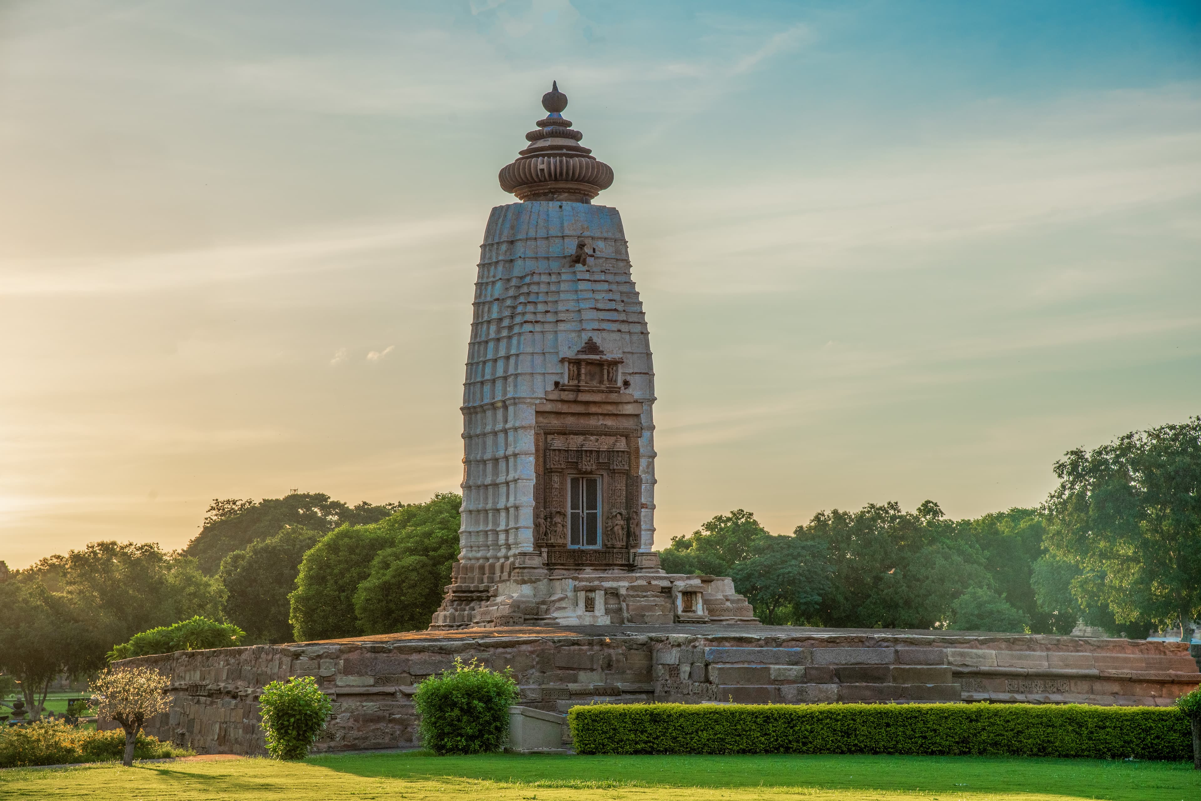 Sunset View of the Jagadambi Temple Shikhara – Khajuraho Heritage Elegance