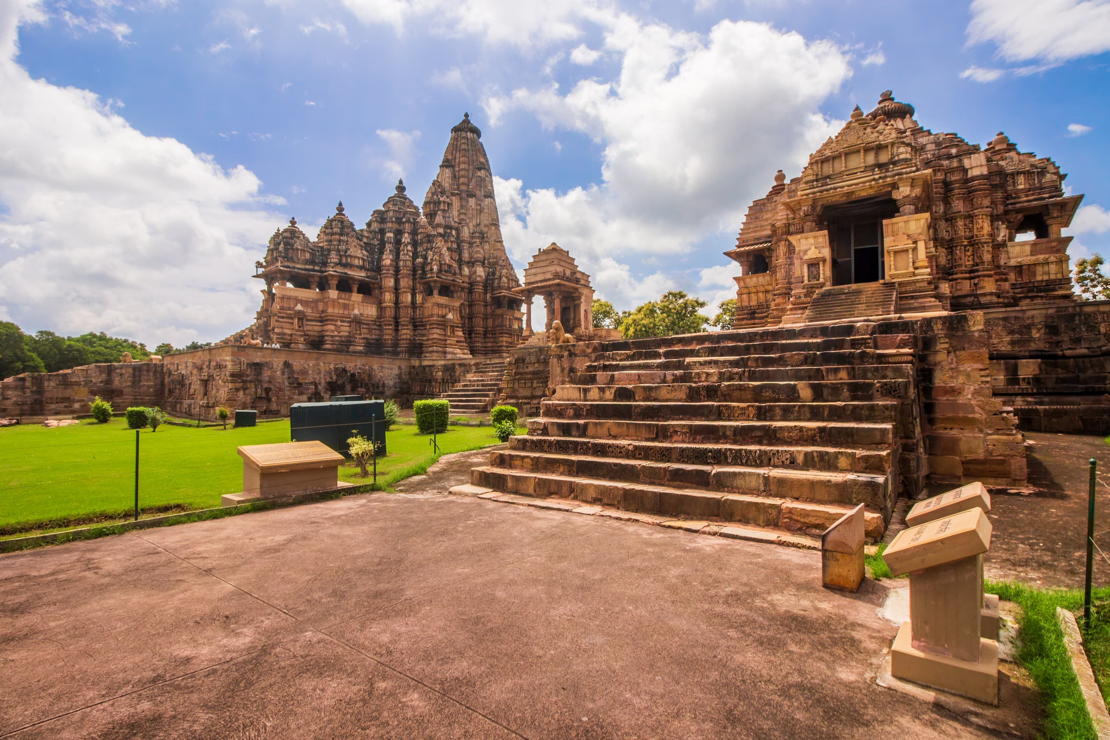 Majestic View of Khajuraho Temples – A Glimpse into India’s Architectural Grandeur