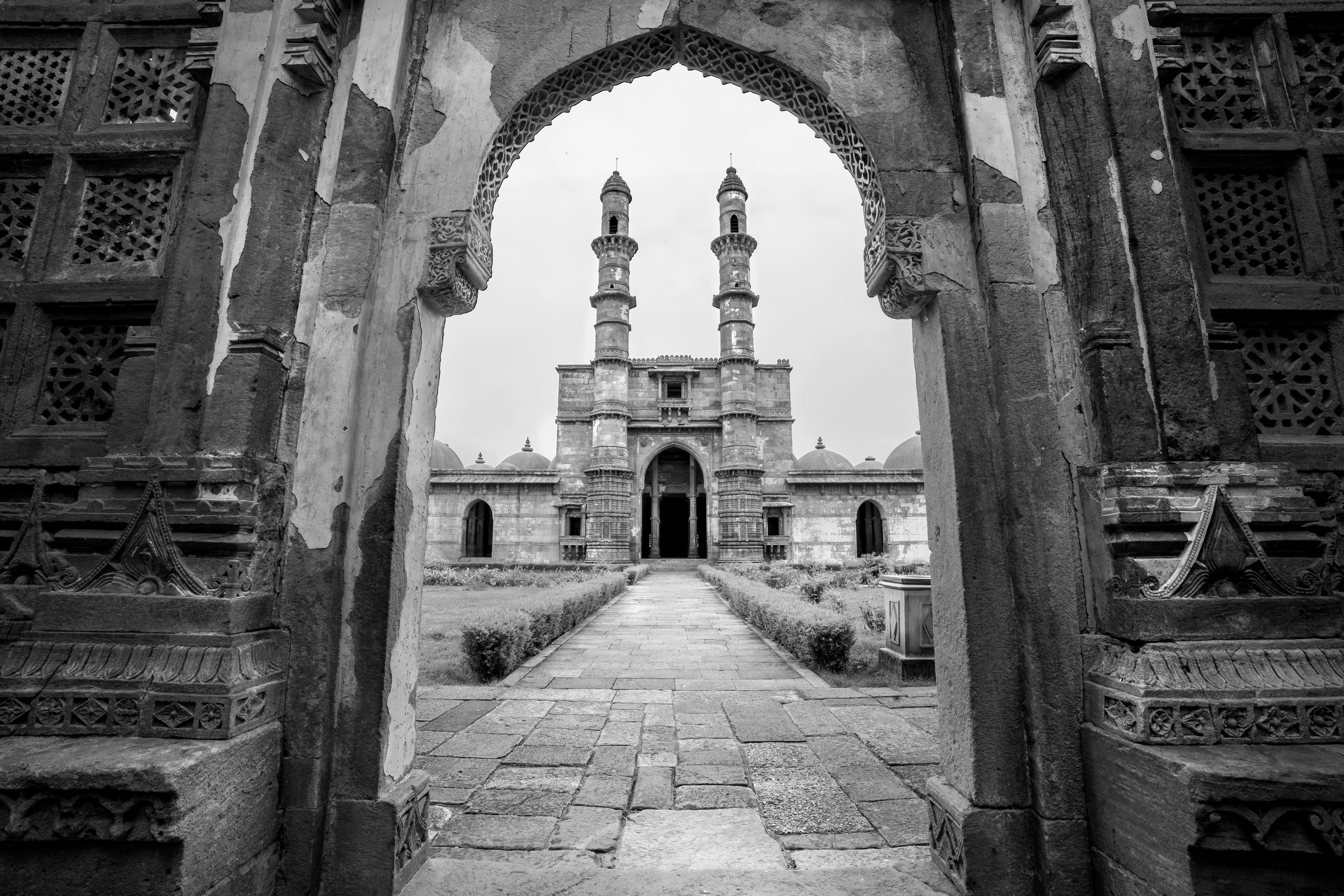 Jami Masjid Vadodara's Grand Entrance View
