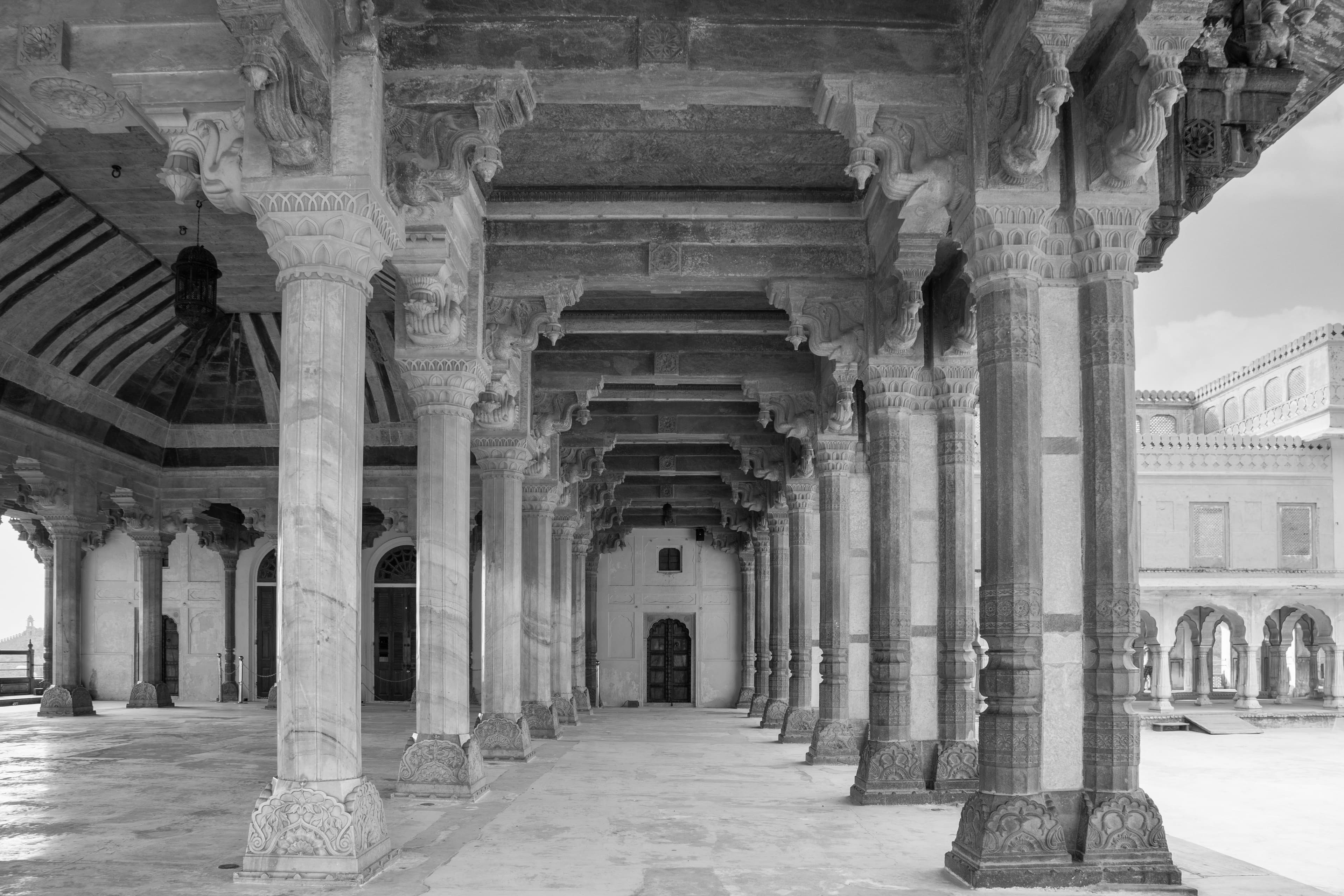 Symmetry in Stone Columns of Amer Fort