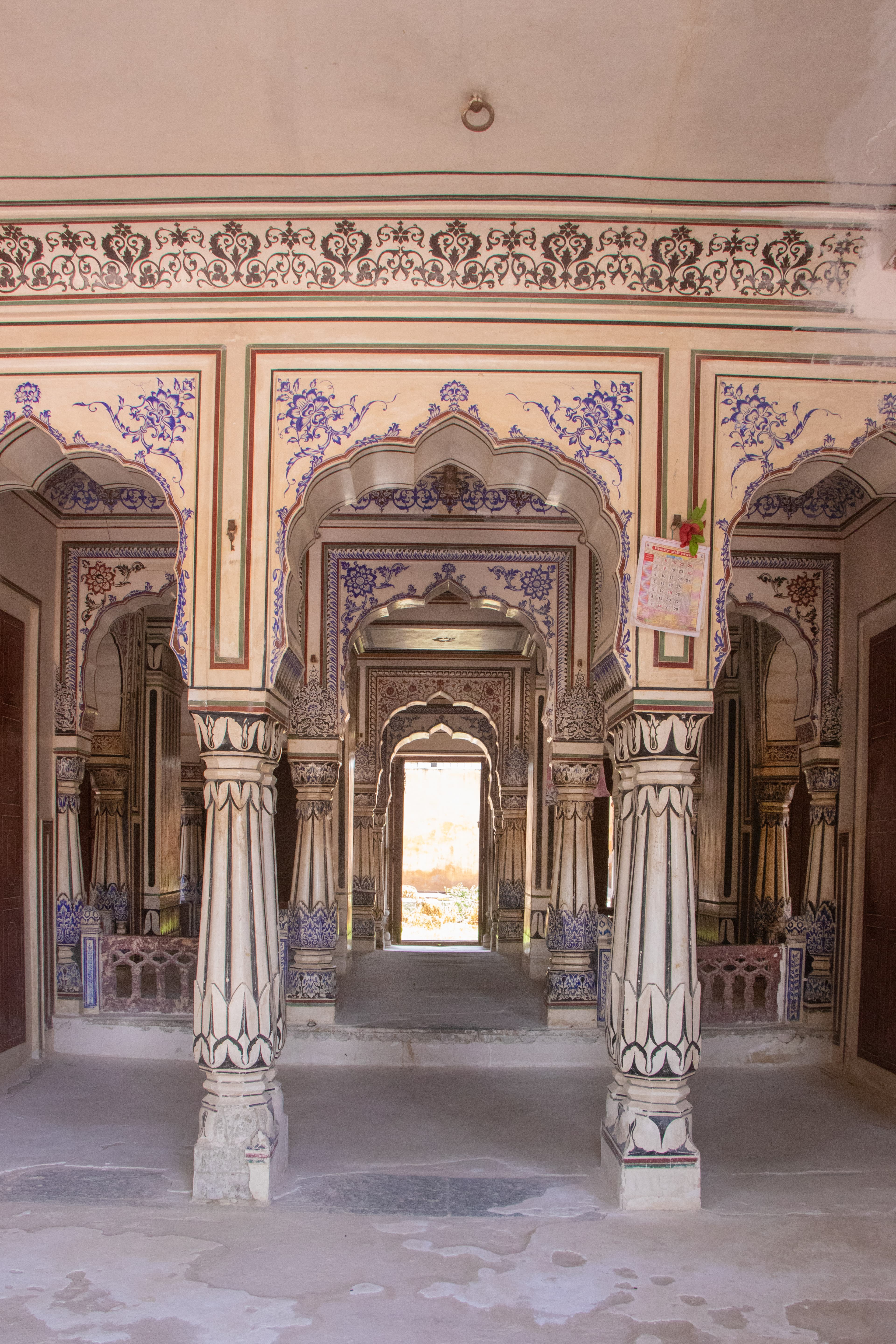 Intricate Arches of Sunehri Kothi