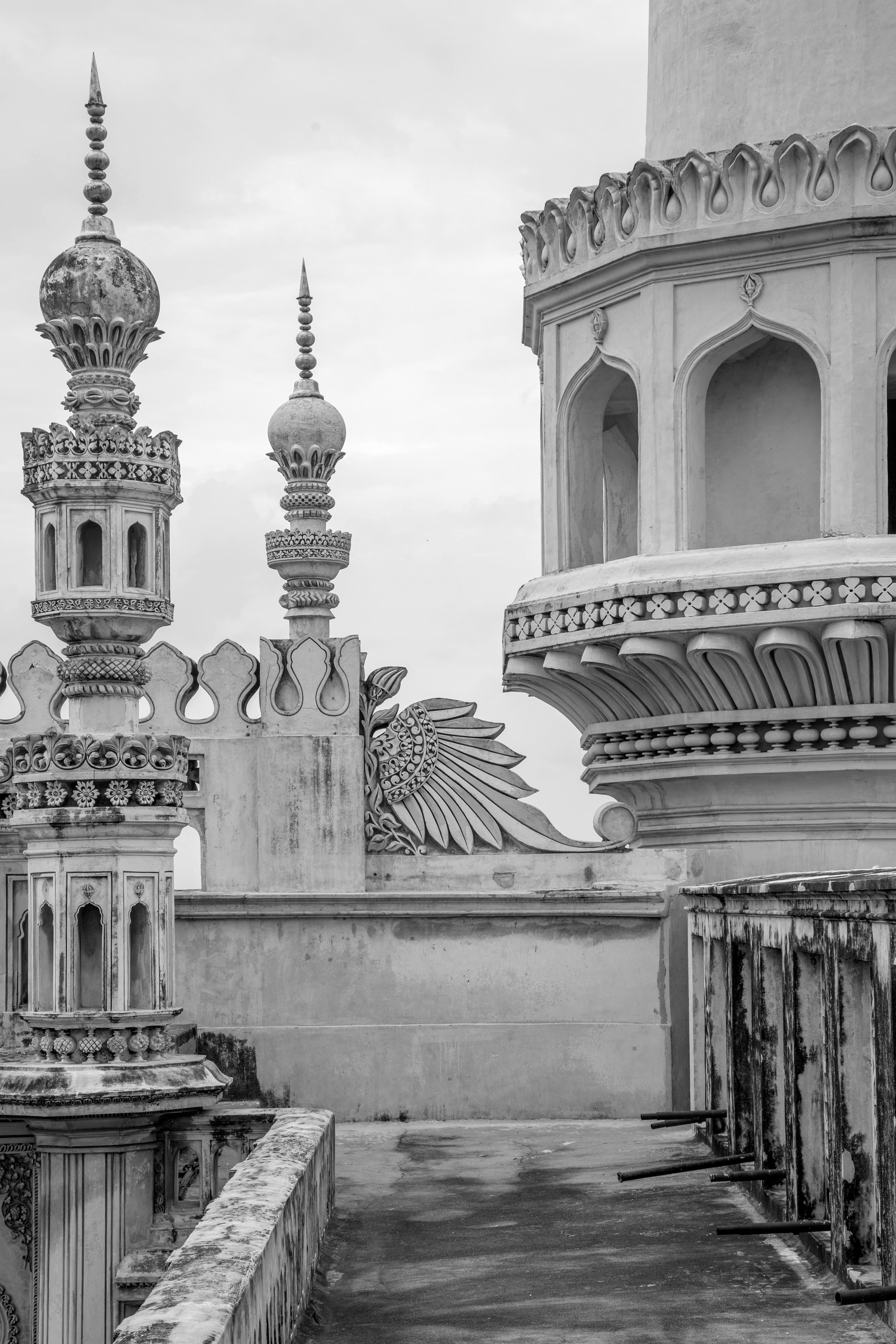 Ornate Minaret Details – Charminar Close-Up