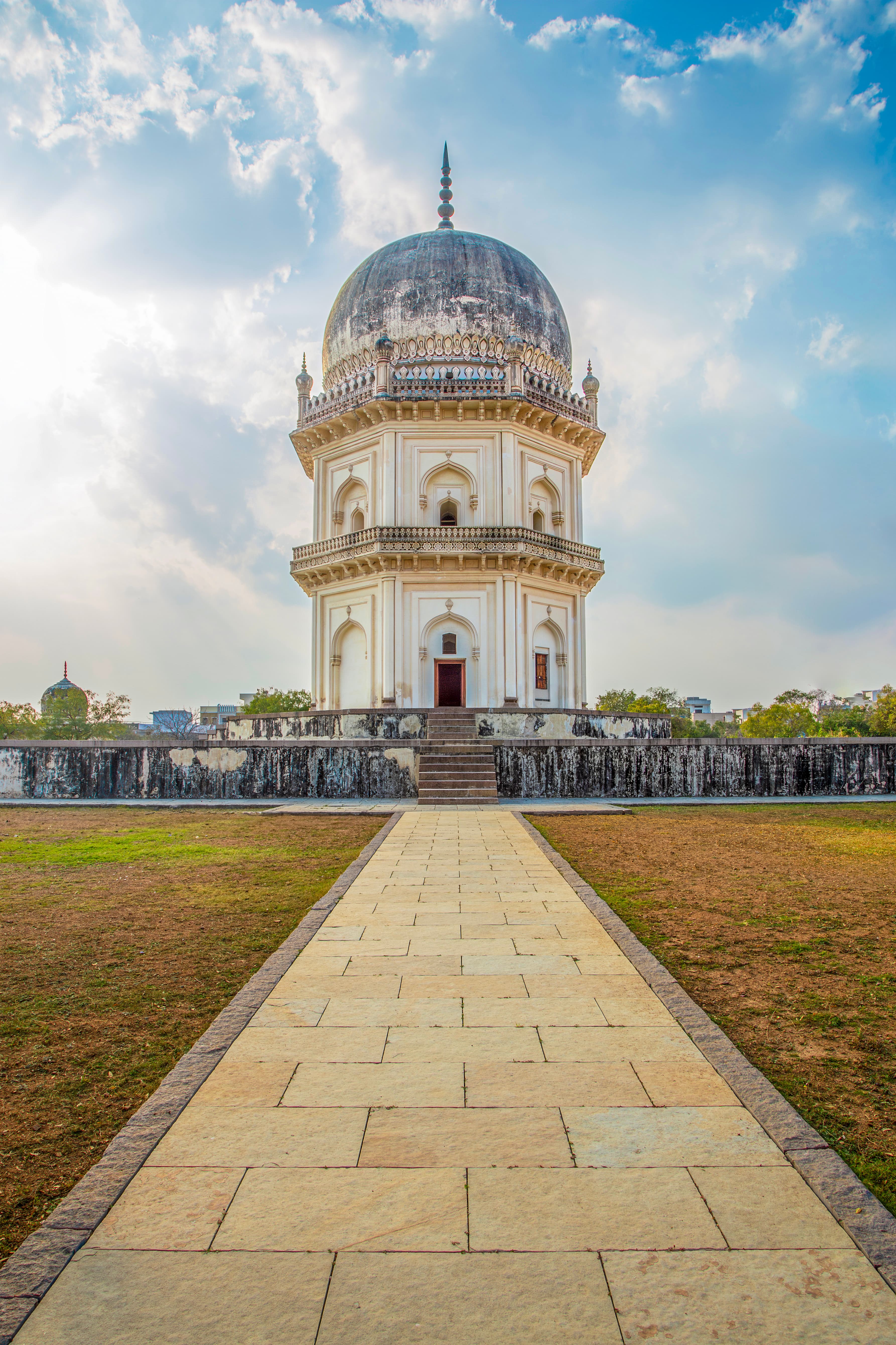 Path to Royal Eternity – Qutb Shahi Tomb
