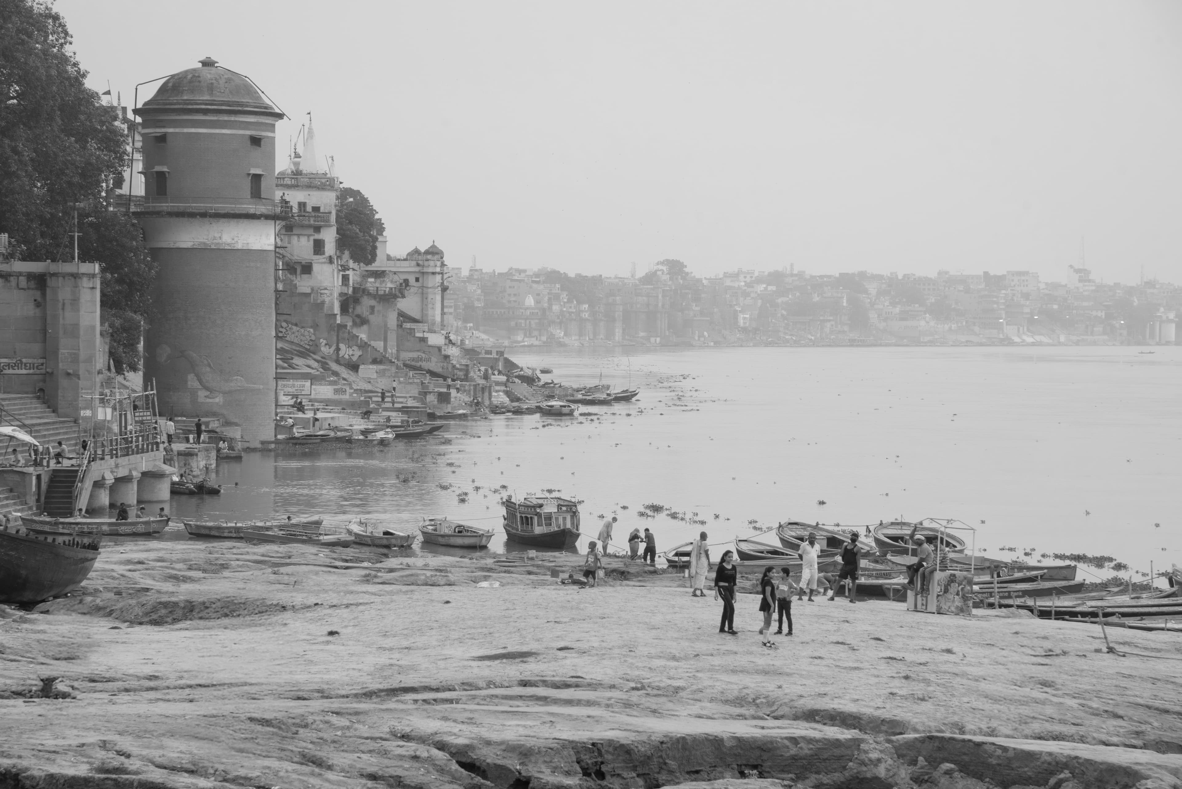 Timeless Morning at Varanasi Ghats – Black & White Perspective