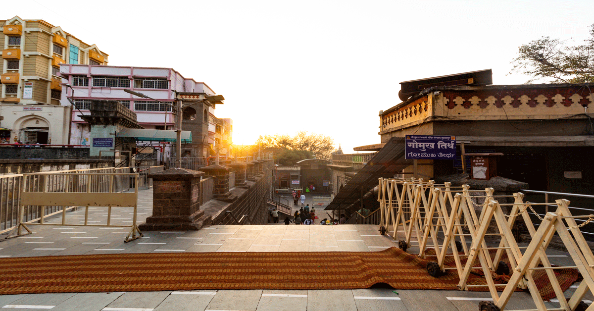  1,000-year-old Thanjavur Brihadeeshwara Temple- view at sunset.